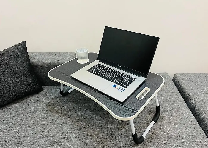 13 Luxury With Elevator In The Center *