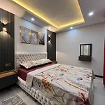 Apartamento 13 Luxury With Elevator In The Center Antalya