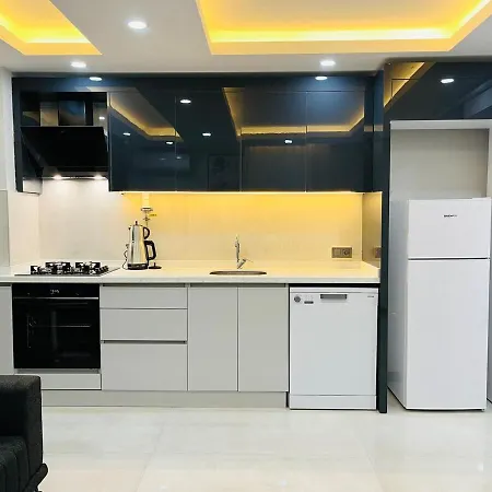 13 Luxury With Elevator In The Center Antalya