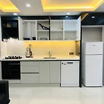 13 Luxury With Elevator In The Center Antalya